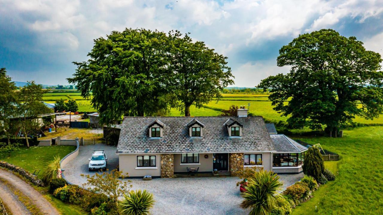 The Ring Farmhouse Бирр Экстерьер фото